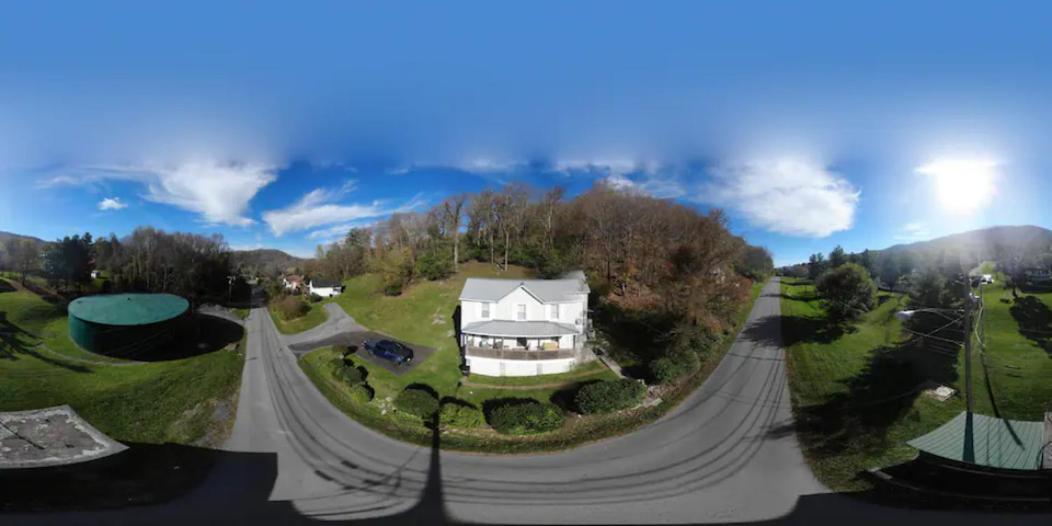 The Dragon'S Den 5 Bedroom House 1 Mile To Main St Tazewell Экстерьер фото